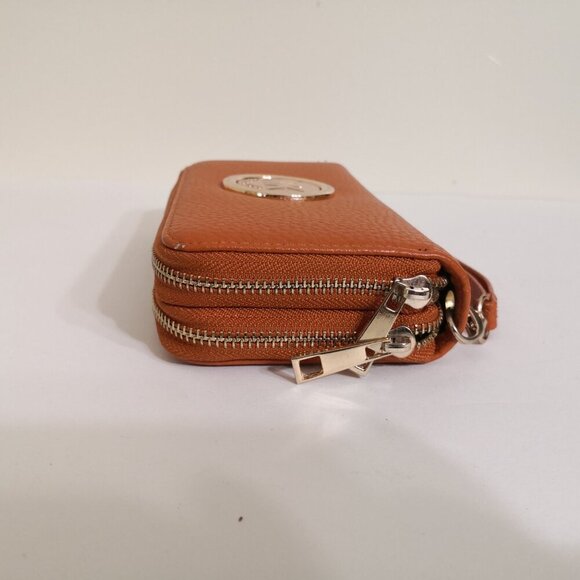 Michael Kors Wristlet Wallet Double Zip Around Continental 8"Lx4.25"Hx1.75"D - Picture 3 of 9